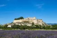 Grignan-les-Adhémar